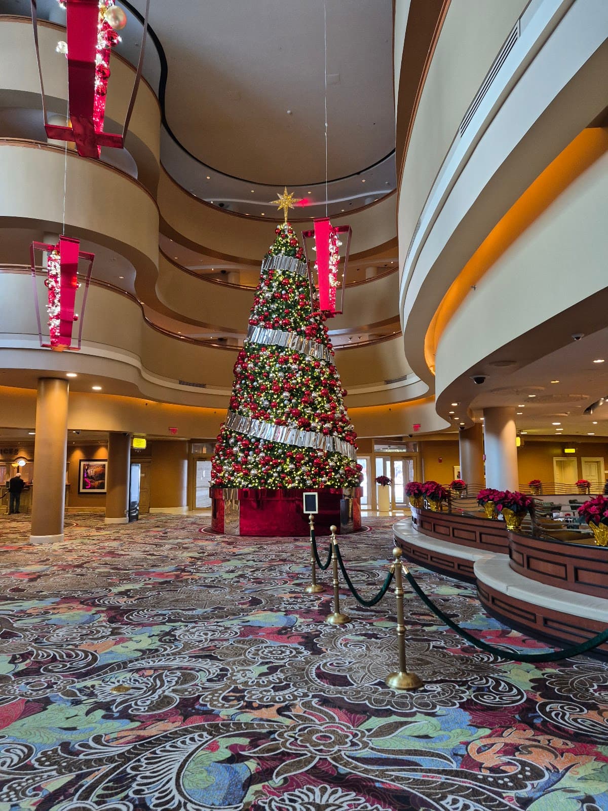Turning Stone Resort Casino - Photo 3